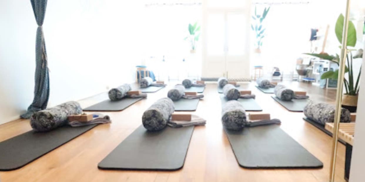 Veda Yoga Manly Read Reviews And Book Classes On Classpass