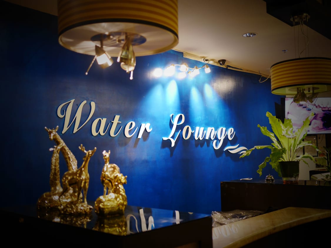 Water lounges discount