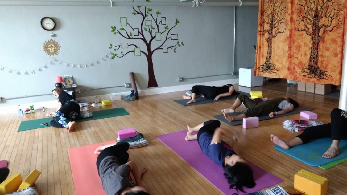 Yoga Studio, Bliss Yoga Lounge