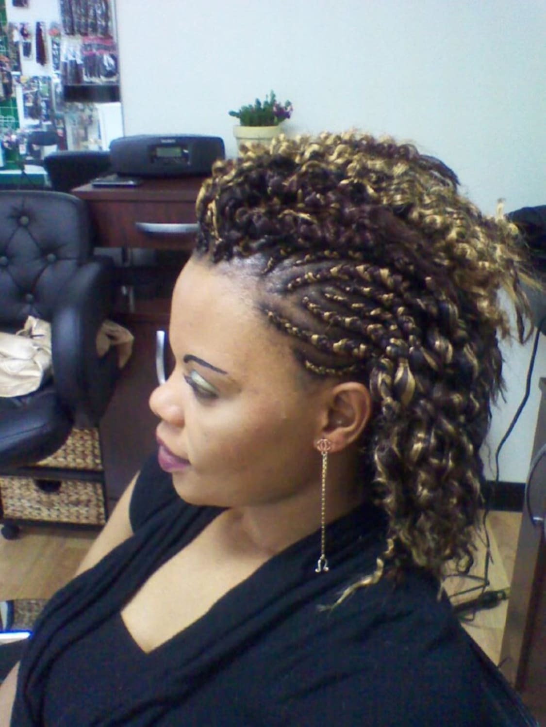 Jenny's African Braids And Beauty Salon: Read Reviews and Book