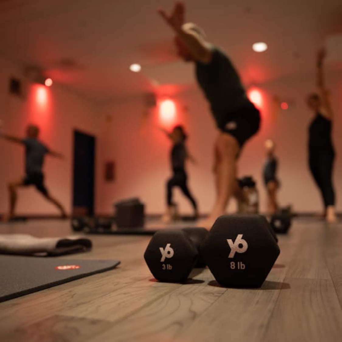Yoga Six 大崎【ヨガスタジオ】: Read Reviews and Book Classes Yoga Six 大崎【ヨガスタジオ】: Read Reviews and Book Classes