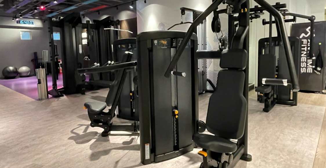 Anytime Fitness - 新小岩: Read Reviews and Book Classes on