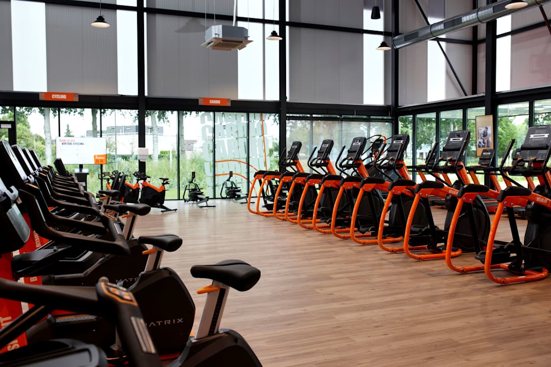 Basic Fit - Chiclanaのレビューを読み、ClassPassでクラスを予約する