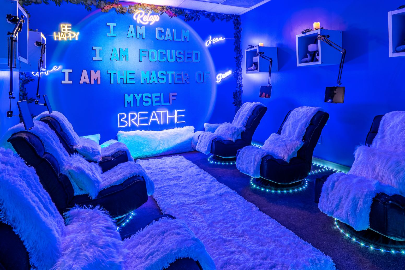 neuro-cafe-read-reviews-and-book-classes-on-classpass