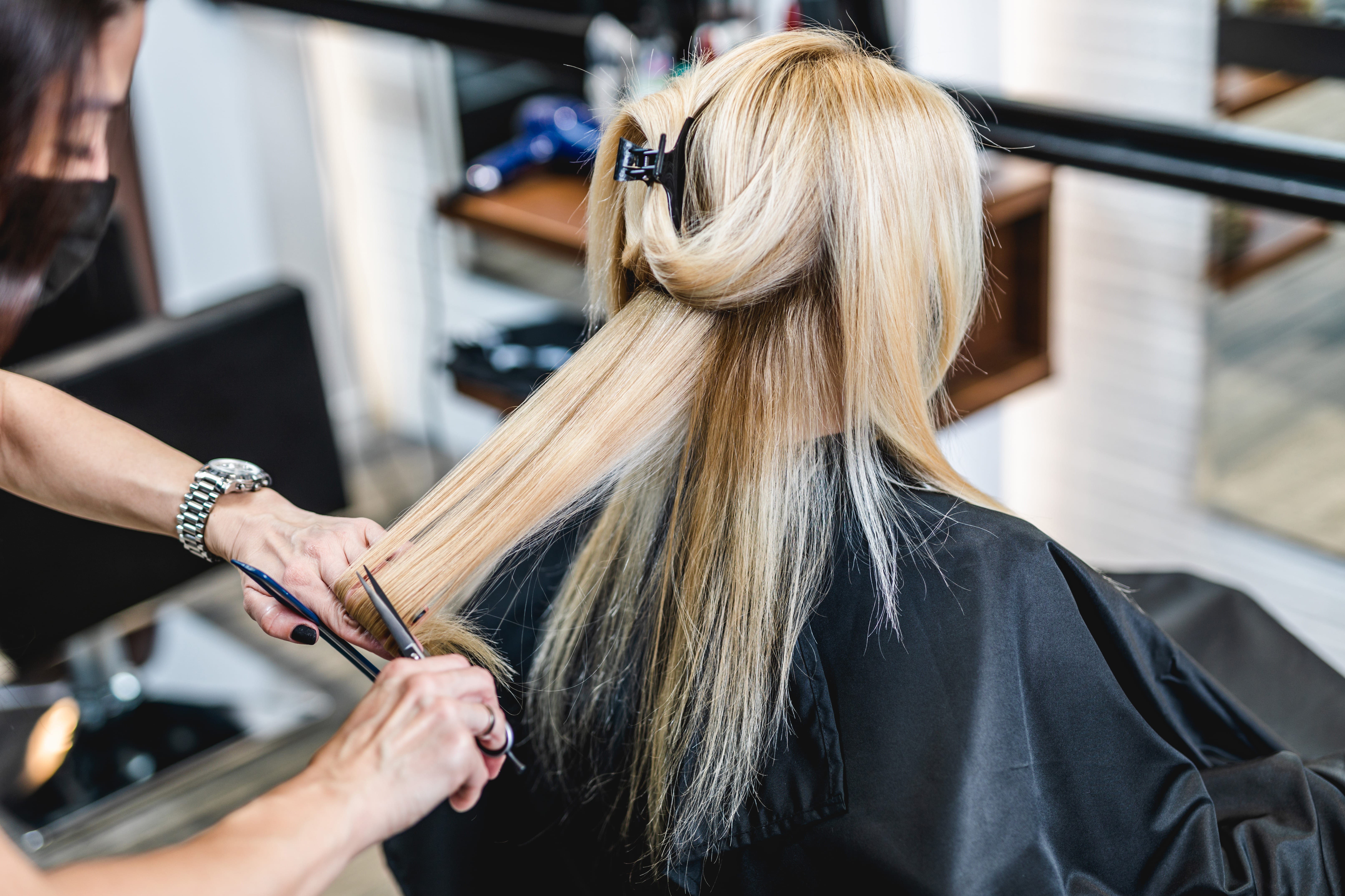 10 Actionable Tips to Improve Salon Customer Experience