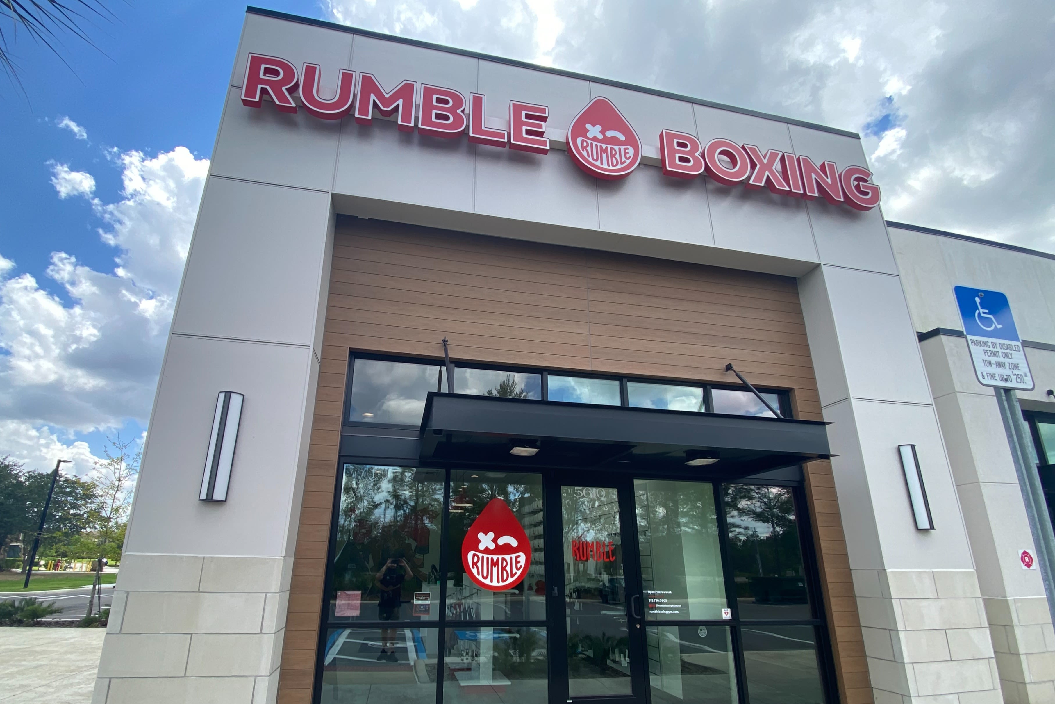 Rumble Boxing FishHawk Read Reviews and Book Classes on ClassPass