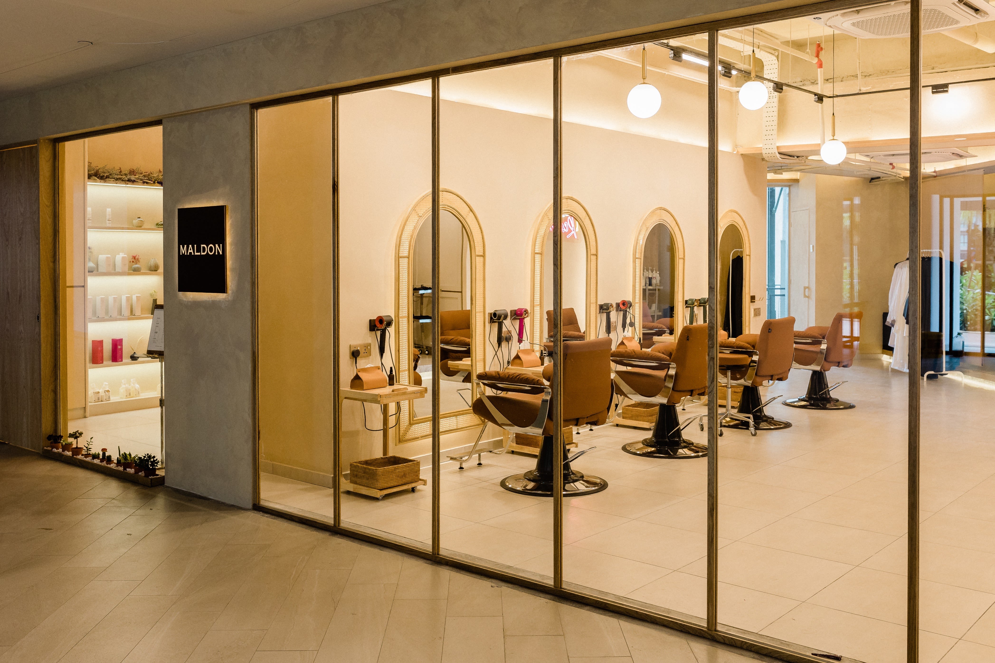 MALDON HAIR SALON lê avaliações e reserva aulas na ClassPass