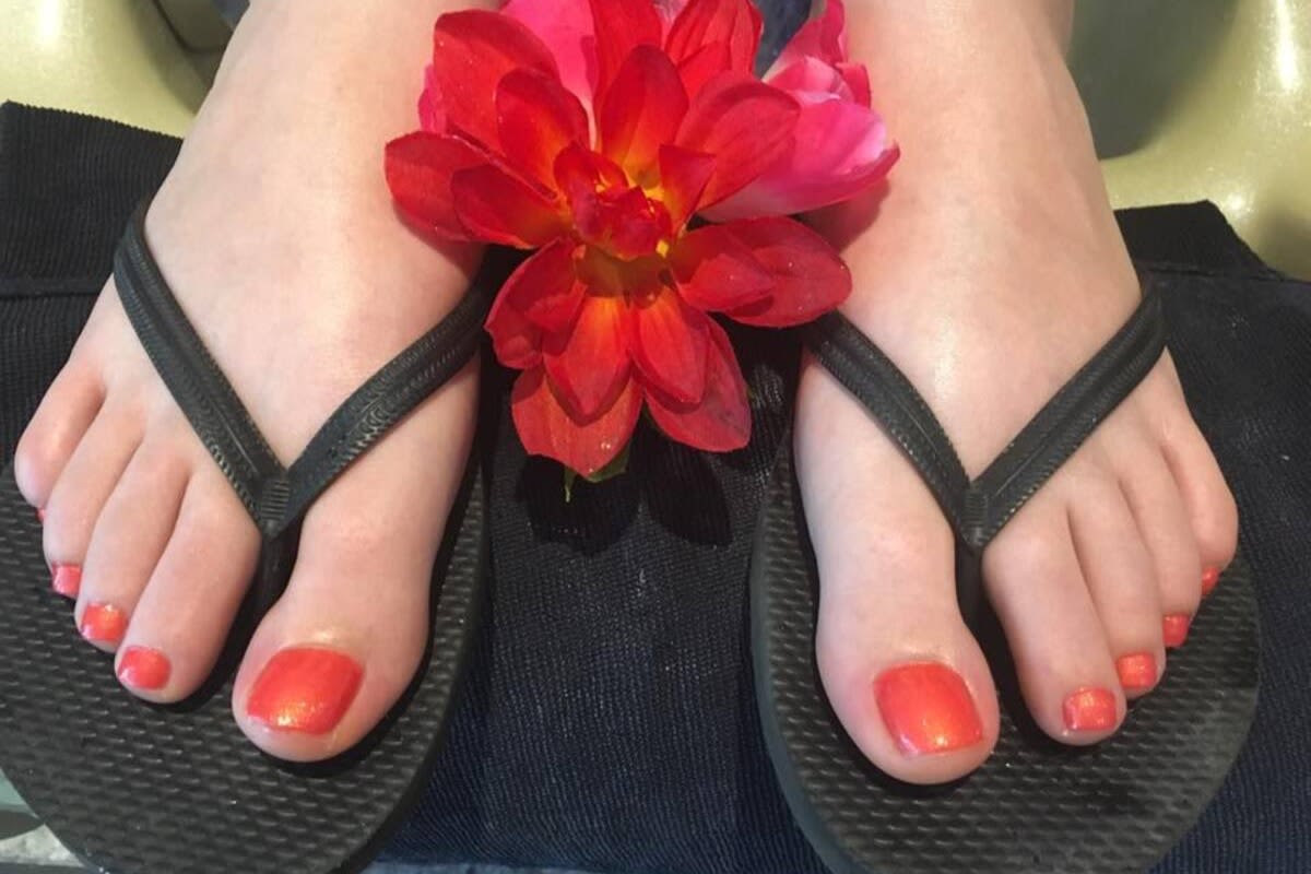 Bayside Nails and Lash Lounge Read Reviews and Book Classes on ClassPass