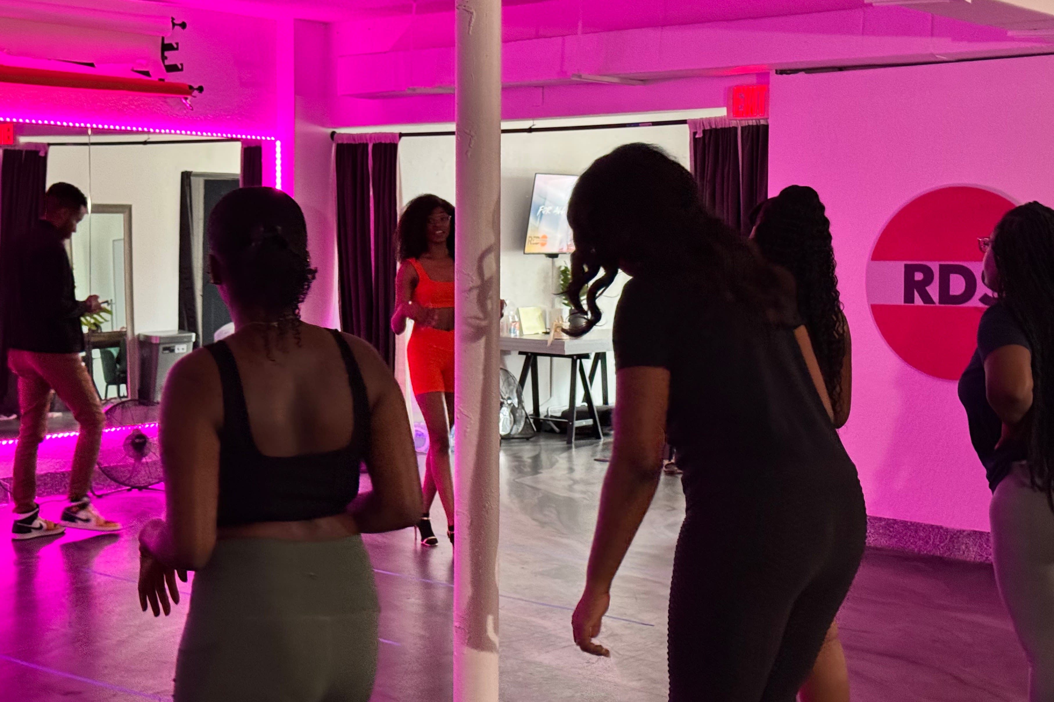 Red Dot Studios, inc.: Read Reviews and Book Classes on ClassPass