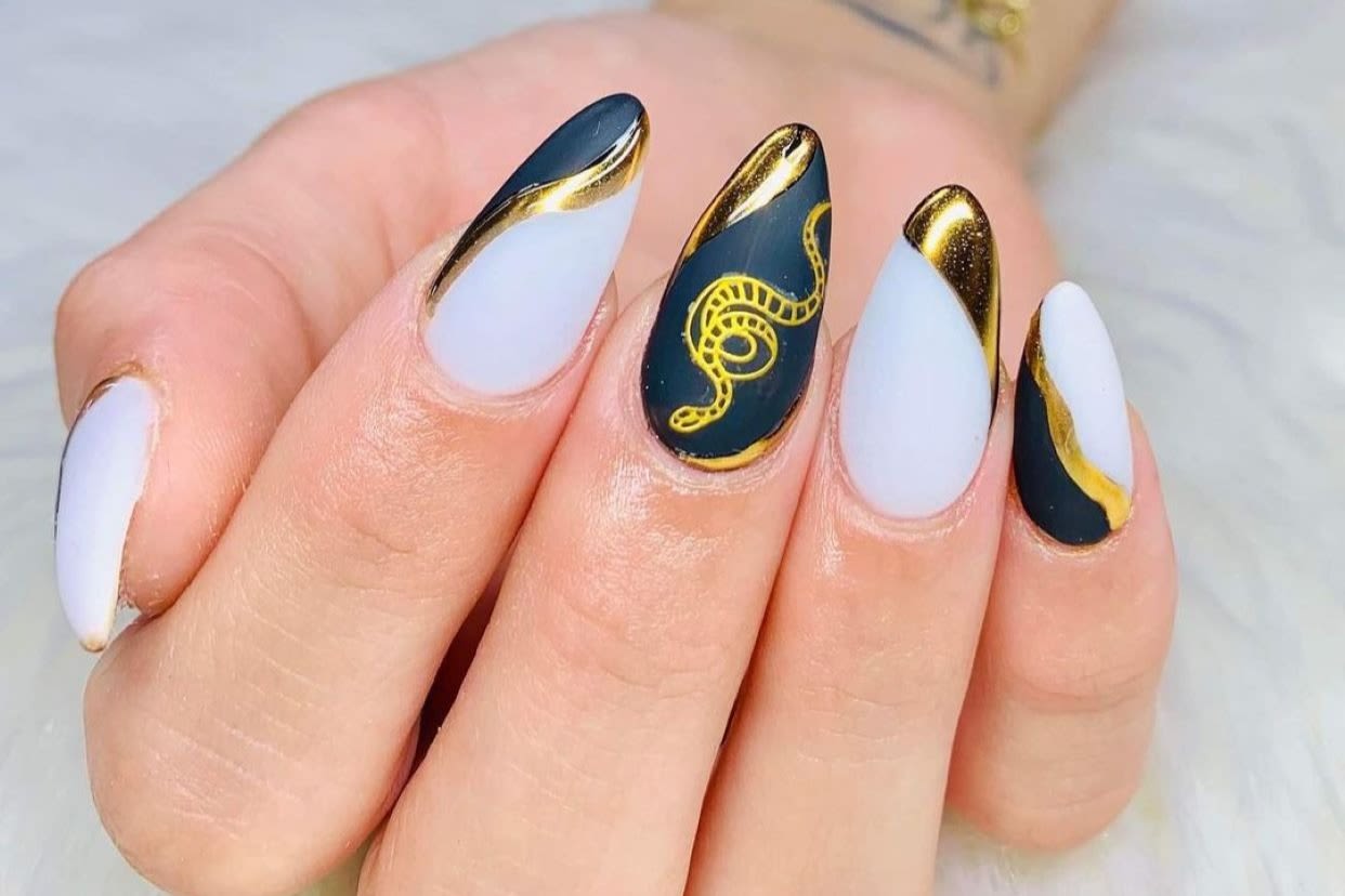 Nail Bar Read Reviews and Book Classes on ClassPass