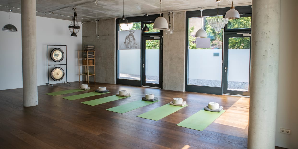 Green Yoga - Prenzlauer Berg: Read Reviews and Book Classes on