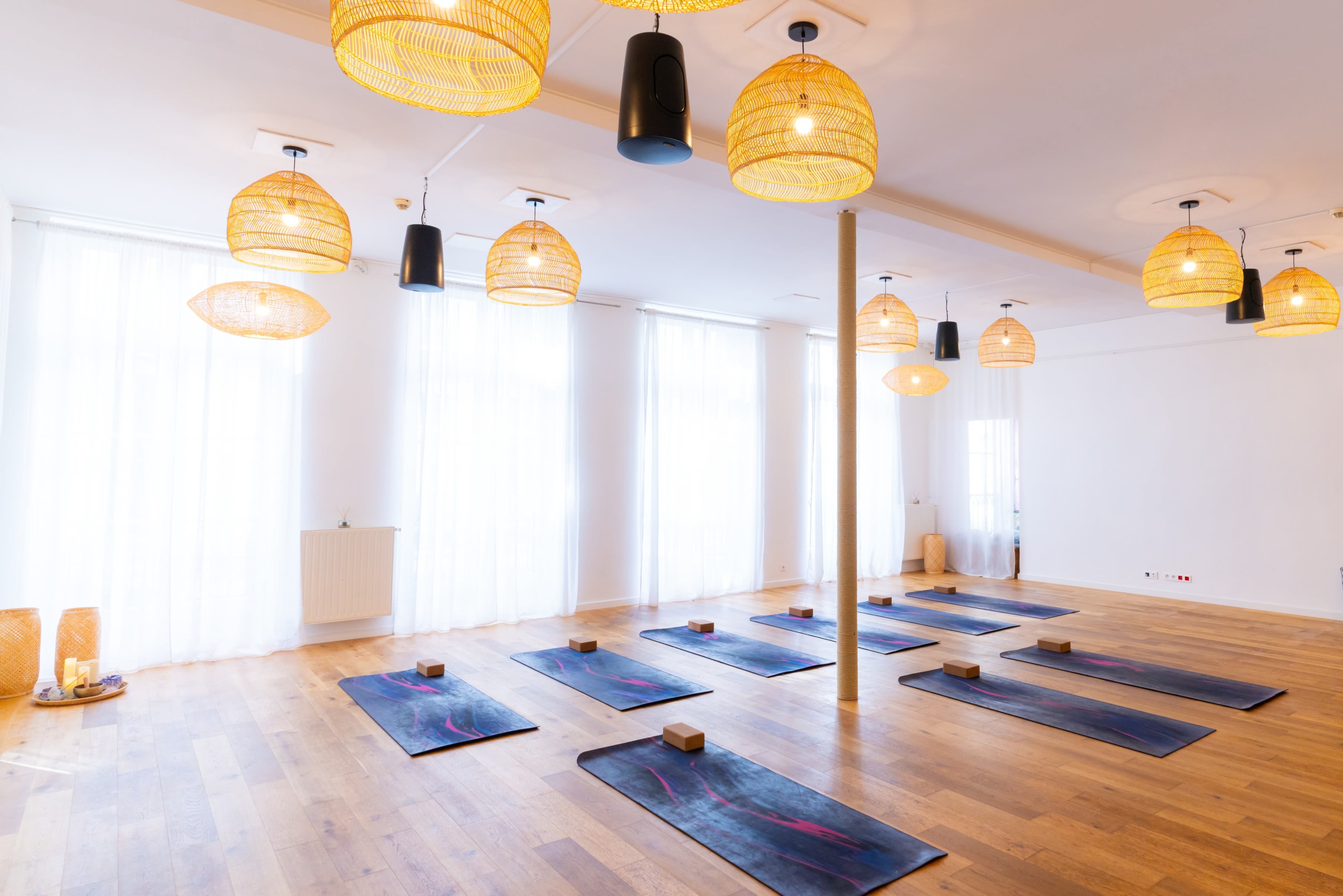 Chez Simone: Read Reviews and Book Classes on ClassPass