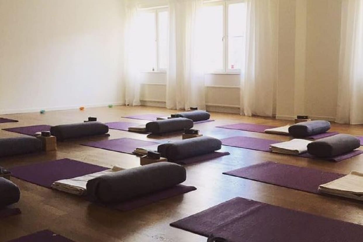 yoga bagarmossen folkets hus