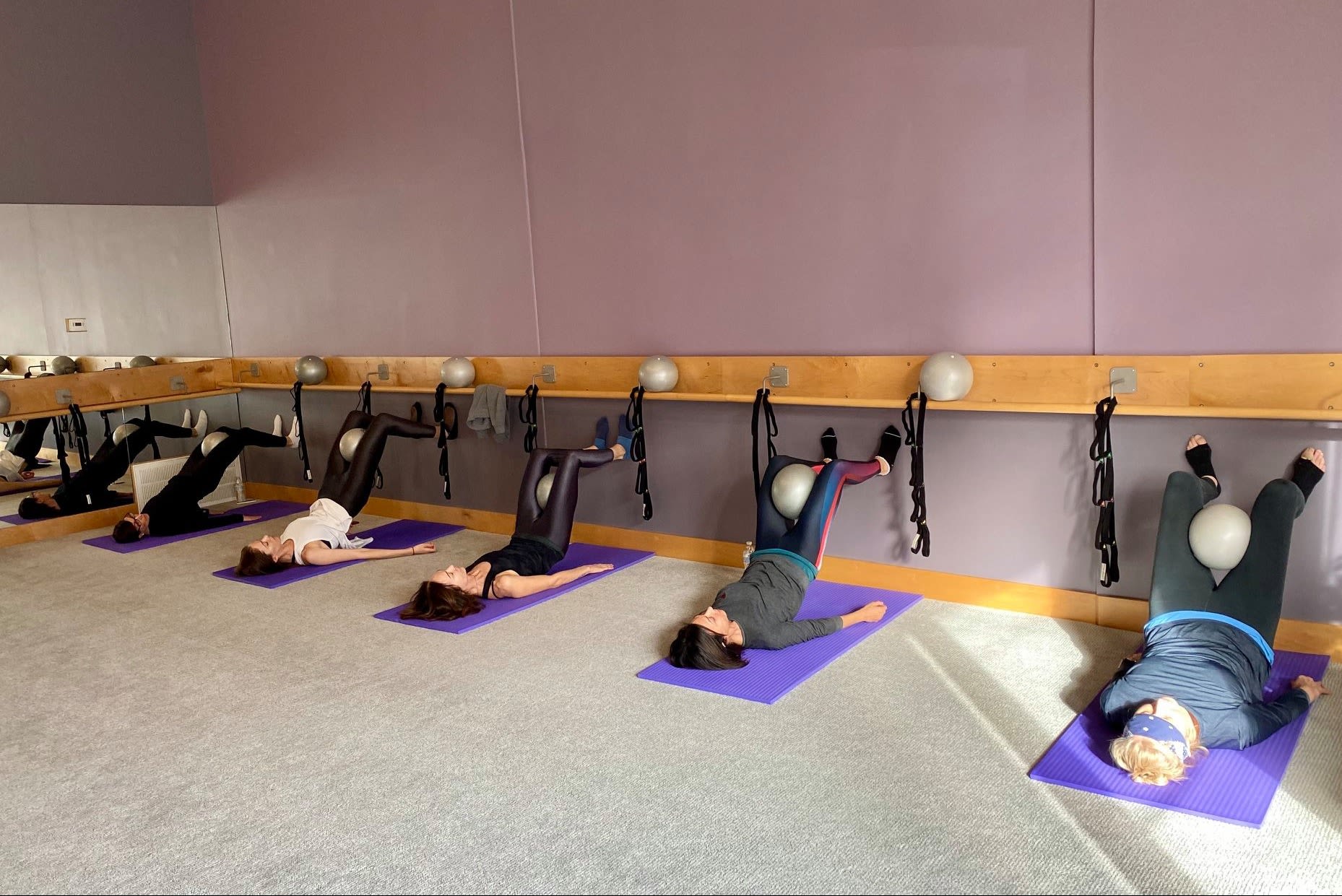 https://classpass-res.cloudinary.com/image/upload/f_auto/q_auto/lwp0bp7knpdl3c69z46b.jpg