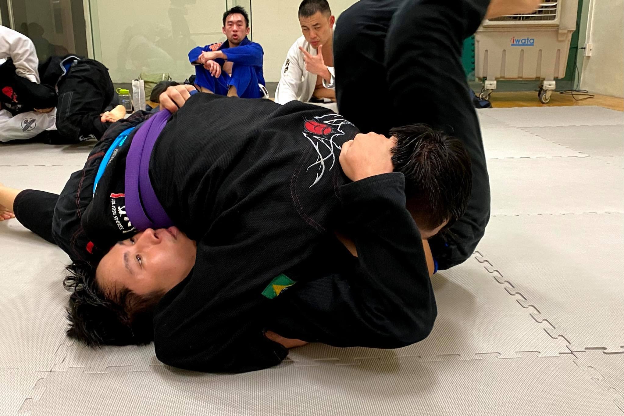 Jiu Jitsu Avenueのレビューを読み、ClassPassでクラスを予約する