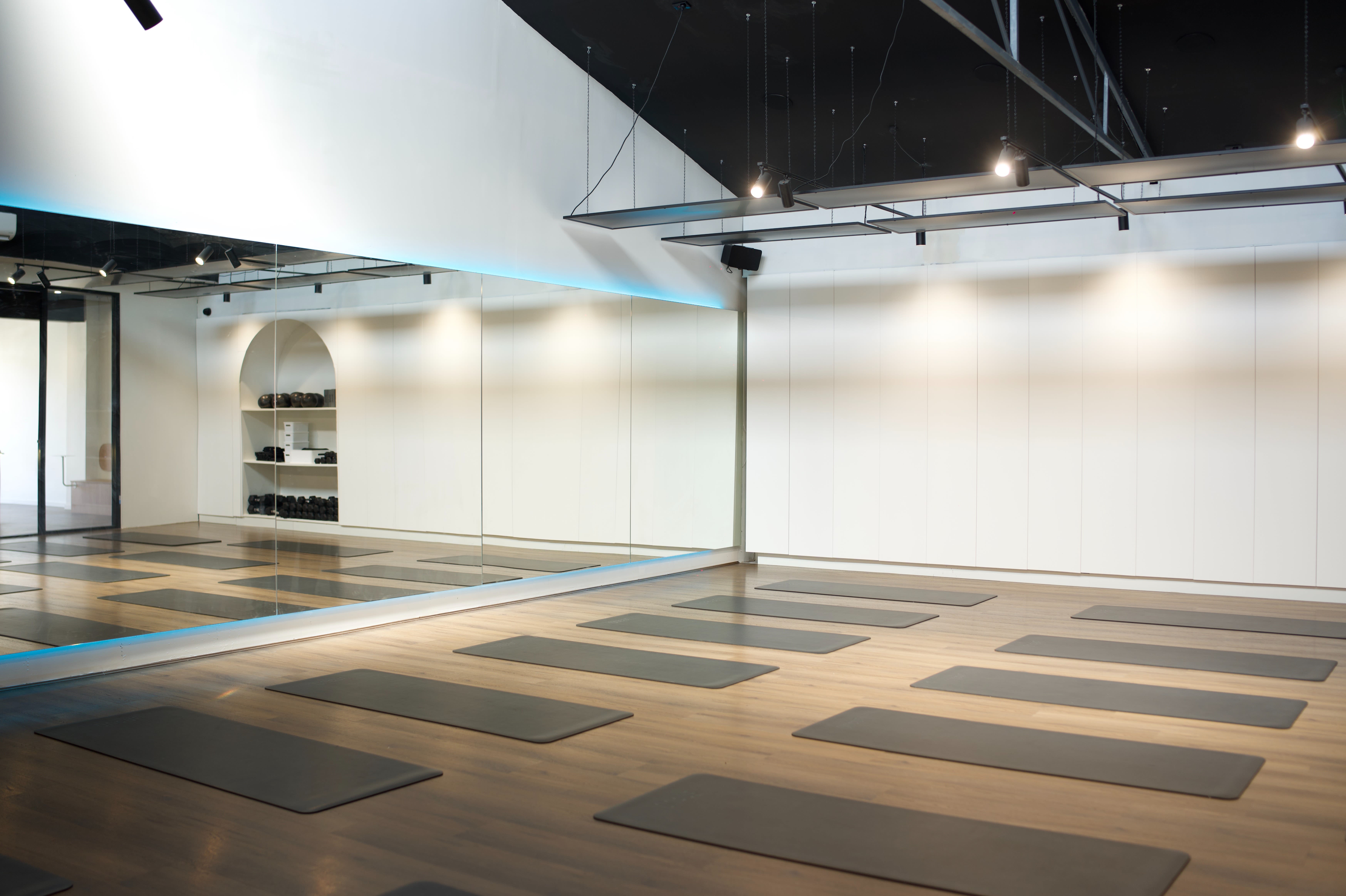 On Cue Studio: Read Reviews and Book Classes on ClassPass
