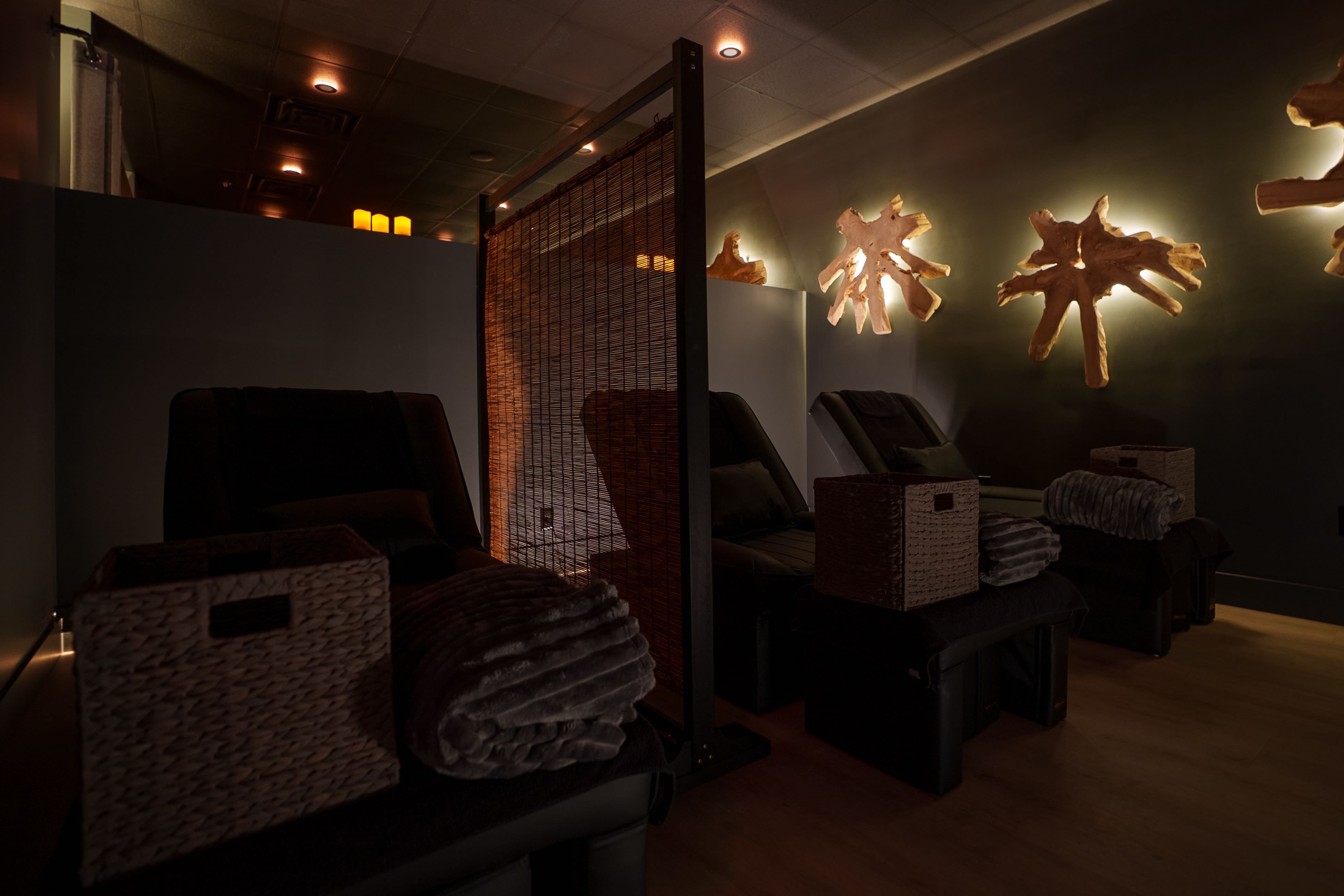 Utopia Foot & Shoulder Massage Smyrna: Read Reviews and Book