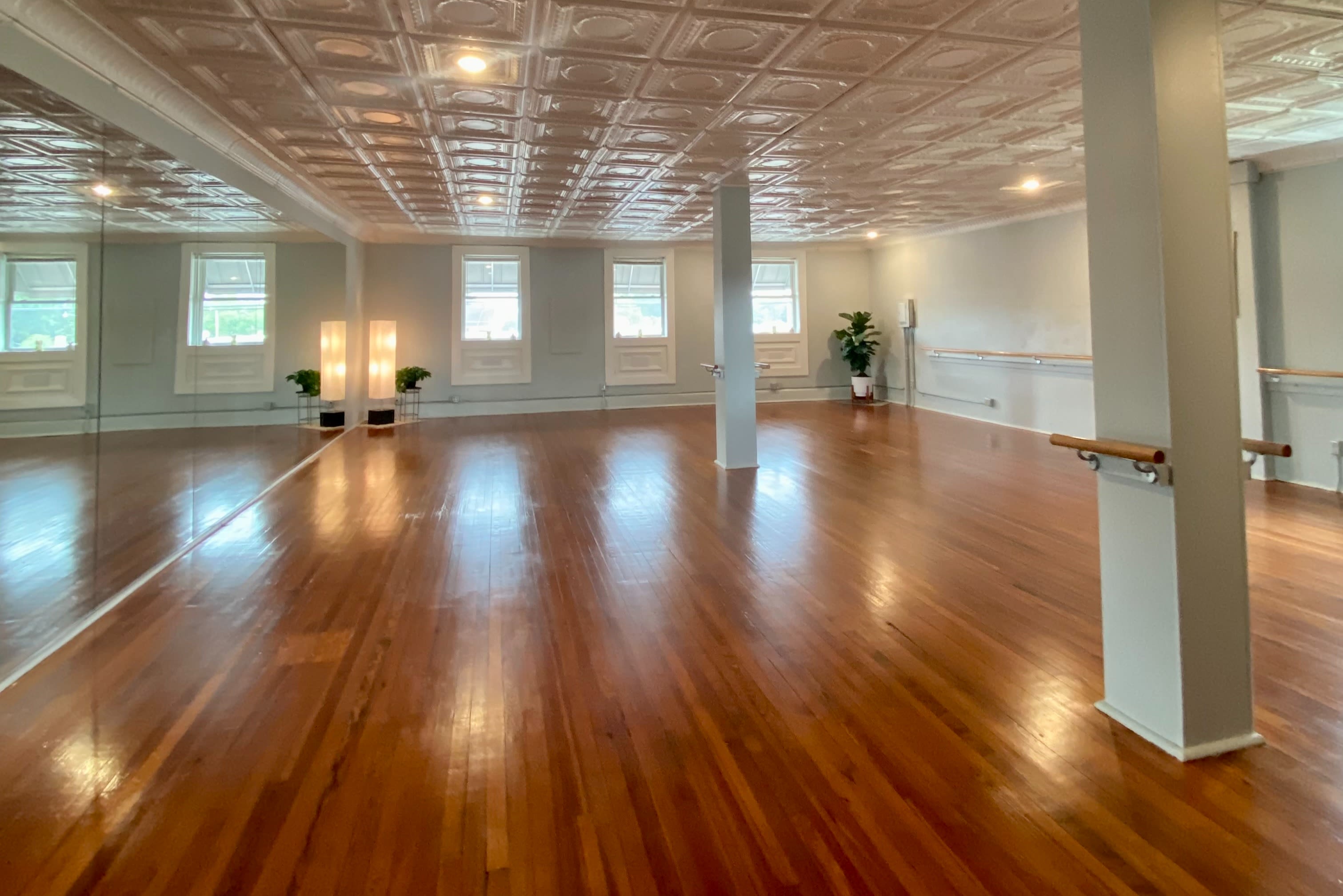 Barre Express At Studio 104 Read Reviews And Book Cl On Classpass