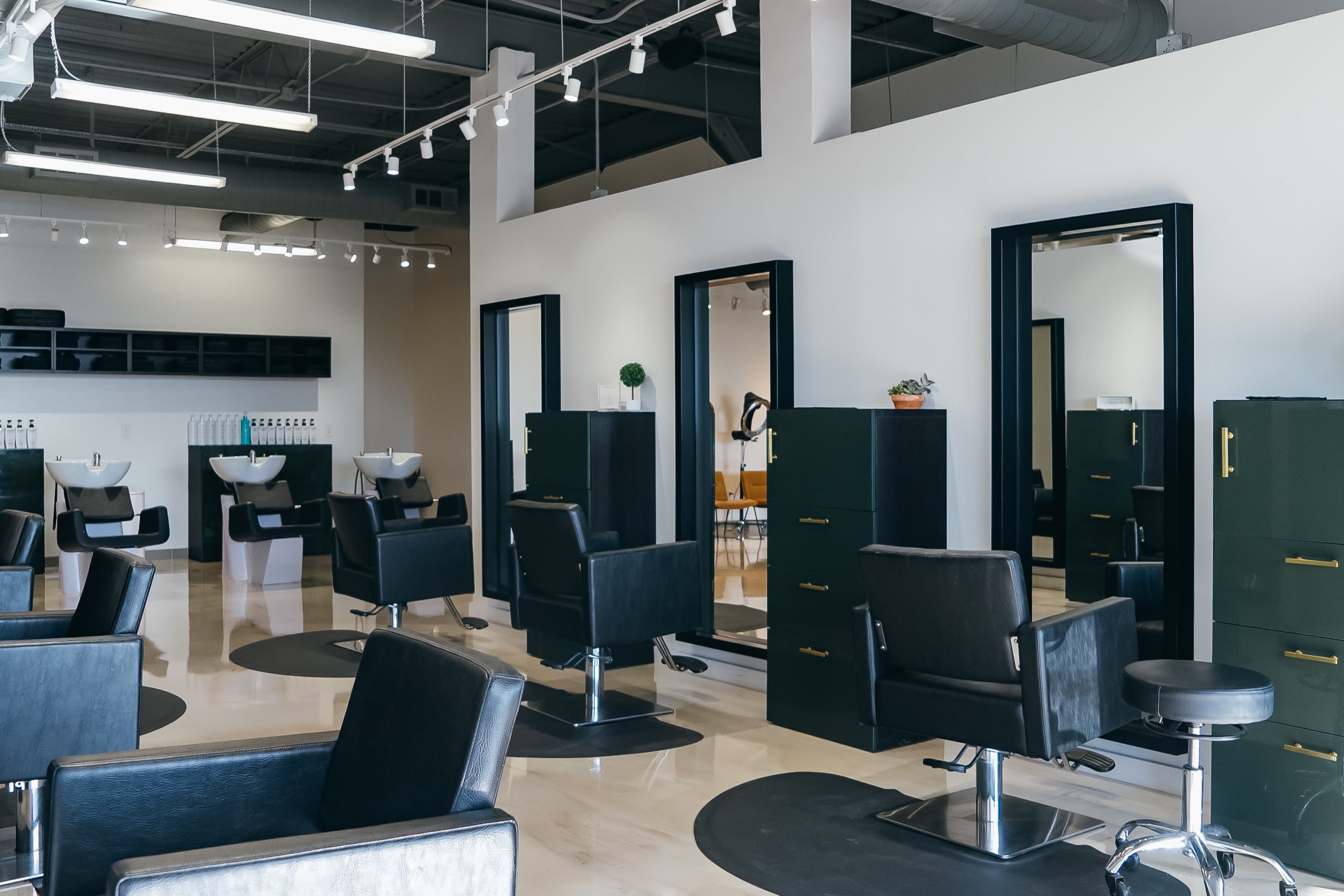 Republic Hair Co.: Read Reviews and Book Classes on ClassPass