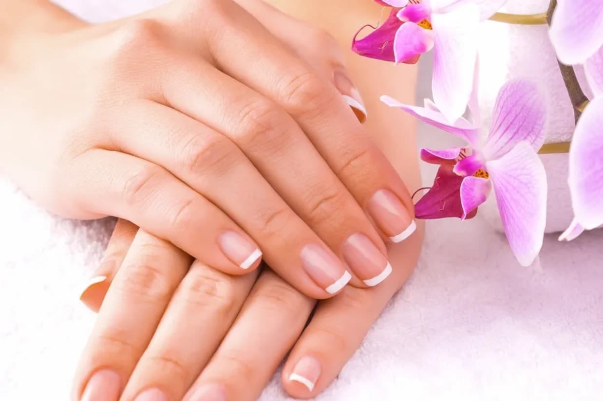 Update more than 132 beautiful nails manchester nh best noithatsi.vn