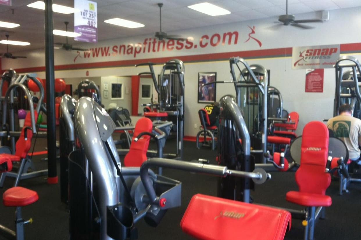 Snap Fitness Hampton Read Reviews and Book Classes on ClassPass
