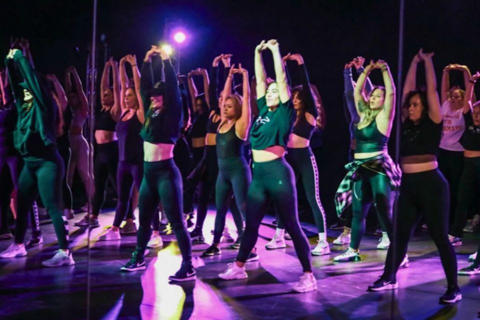 VXN Dance Workout with Andong: Read Reviews and Book Classes on