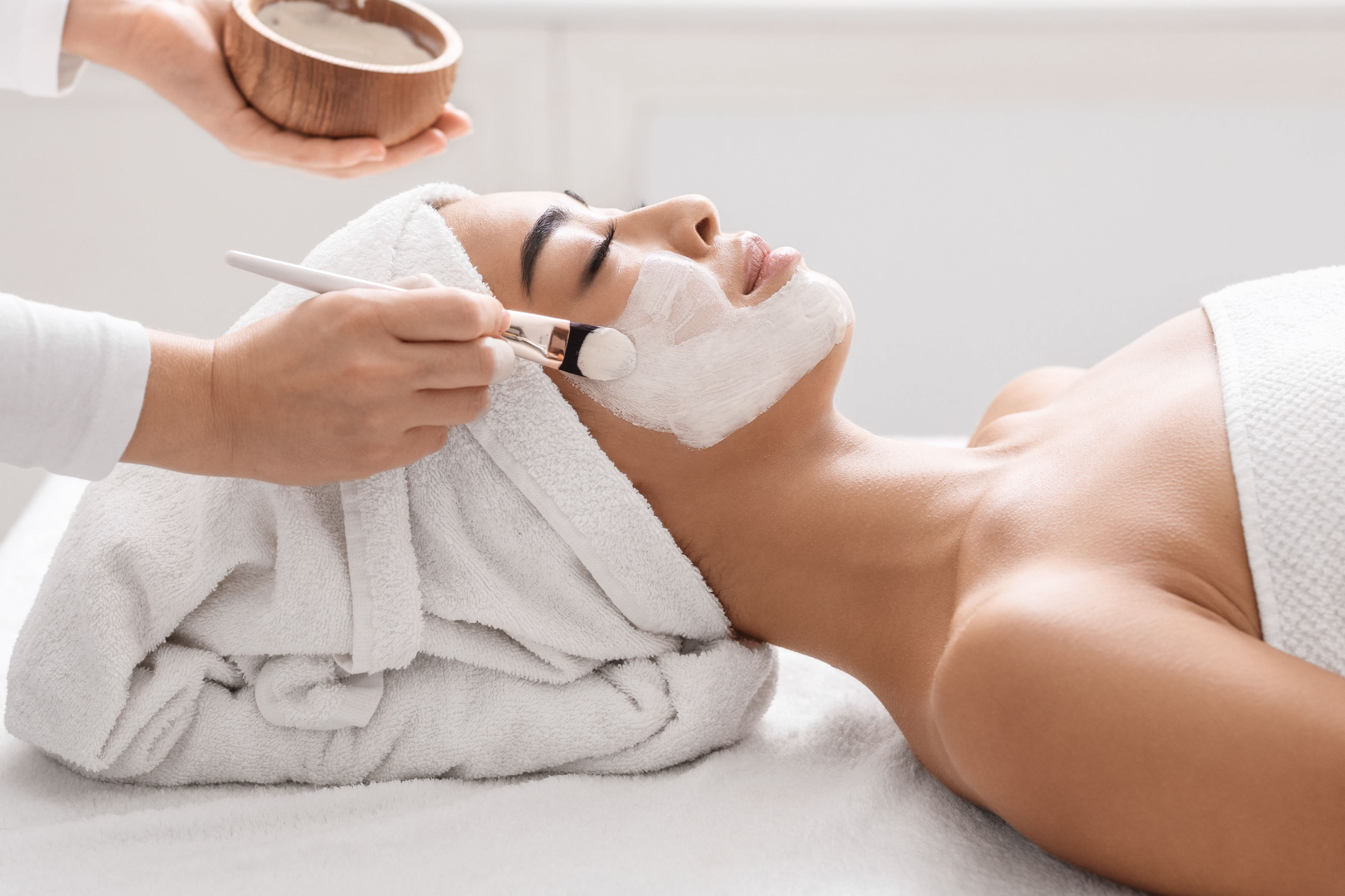 Experience The Livia'S Secrets Difference: Spa Bliss - g4h2k5r