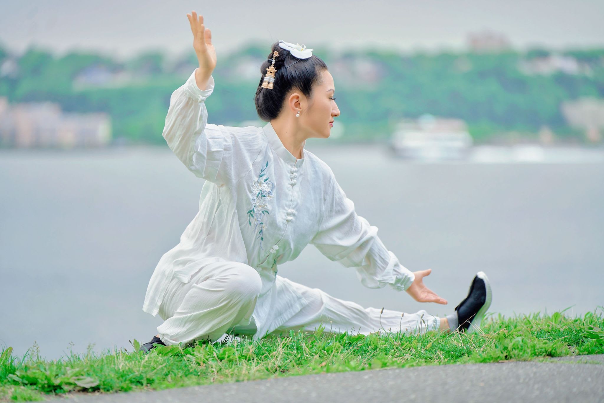 Mo Chi: Read Reviews and Book Classes on ClassPass