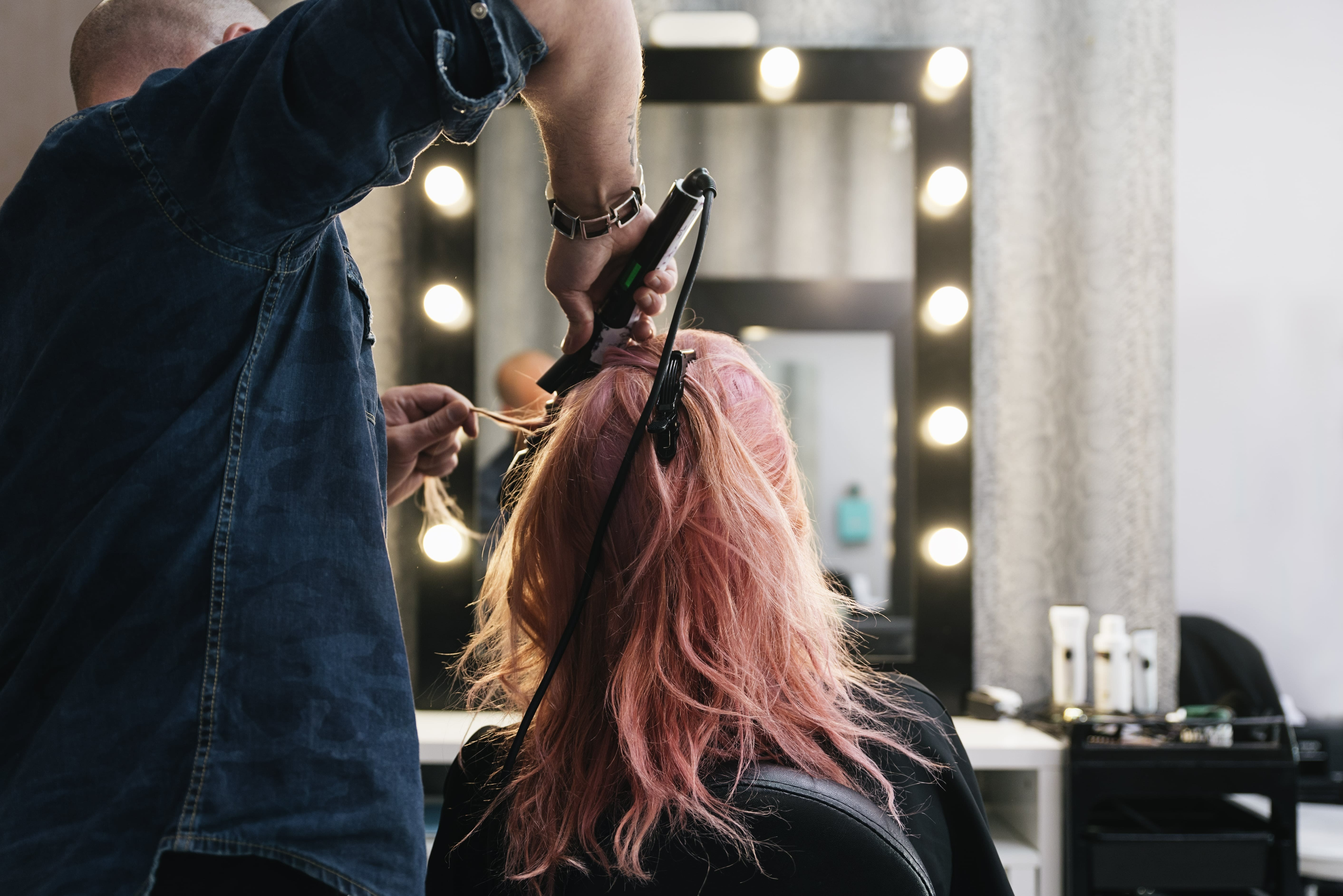 le-chic-hair-nail-salon-read-reviews-and-book-classes-on-classpass