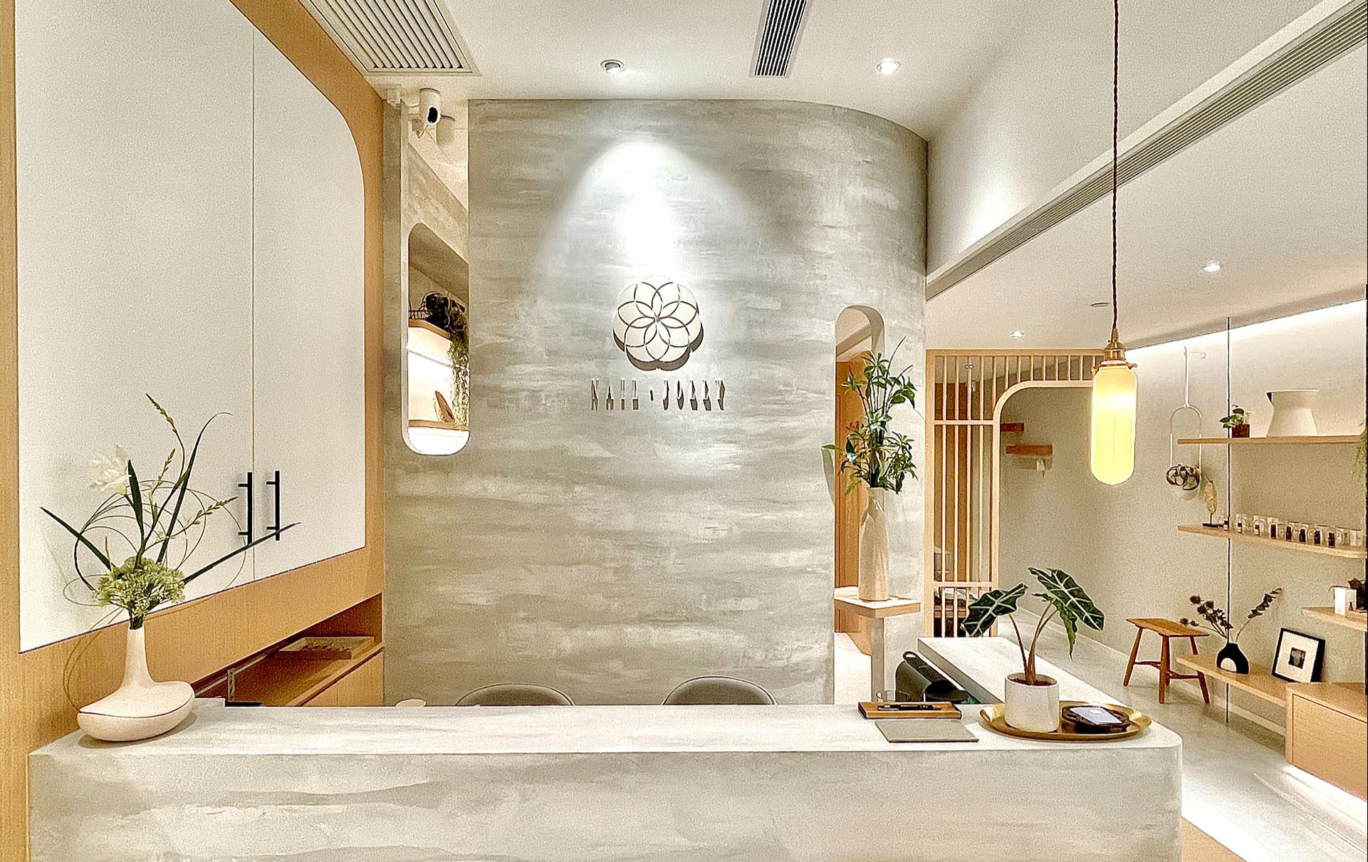 Nail Jolly Taikoo Place Read Reviews and Book Classes on ClassPass