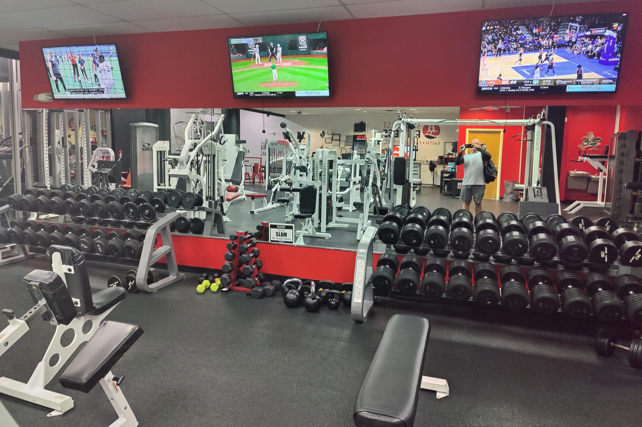 Suncoast Fitness Read Reviews and Book Classes on ClassPass