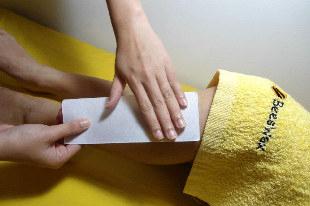 Waxing Male Stomach warm honey wax at BeesWax Robinson's Magnolia Read Reviews and Book