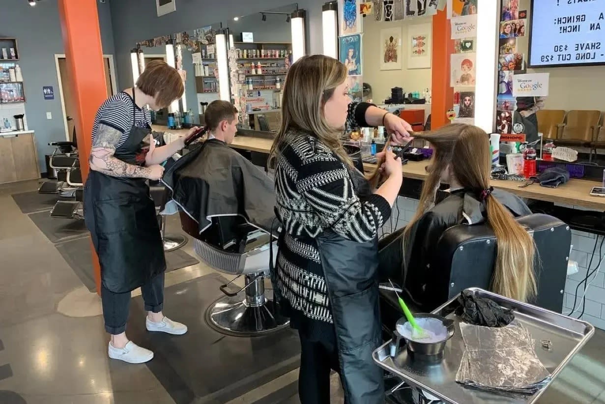 Haircuts Campbell lê avaliações e reserva aulas na ClassPass