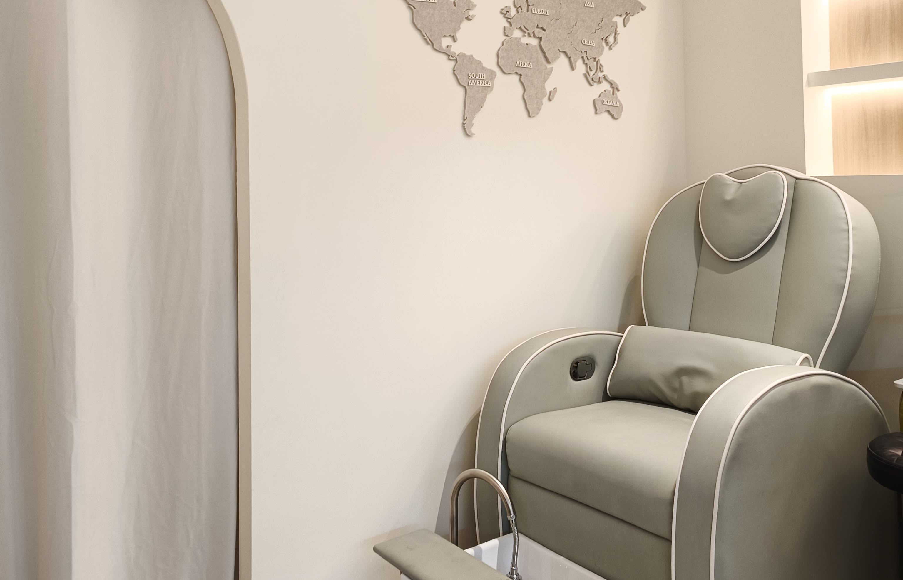 Collate Nails Hougang Read Reviews and Book Classes on ClassPass