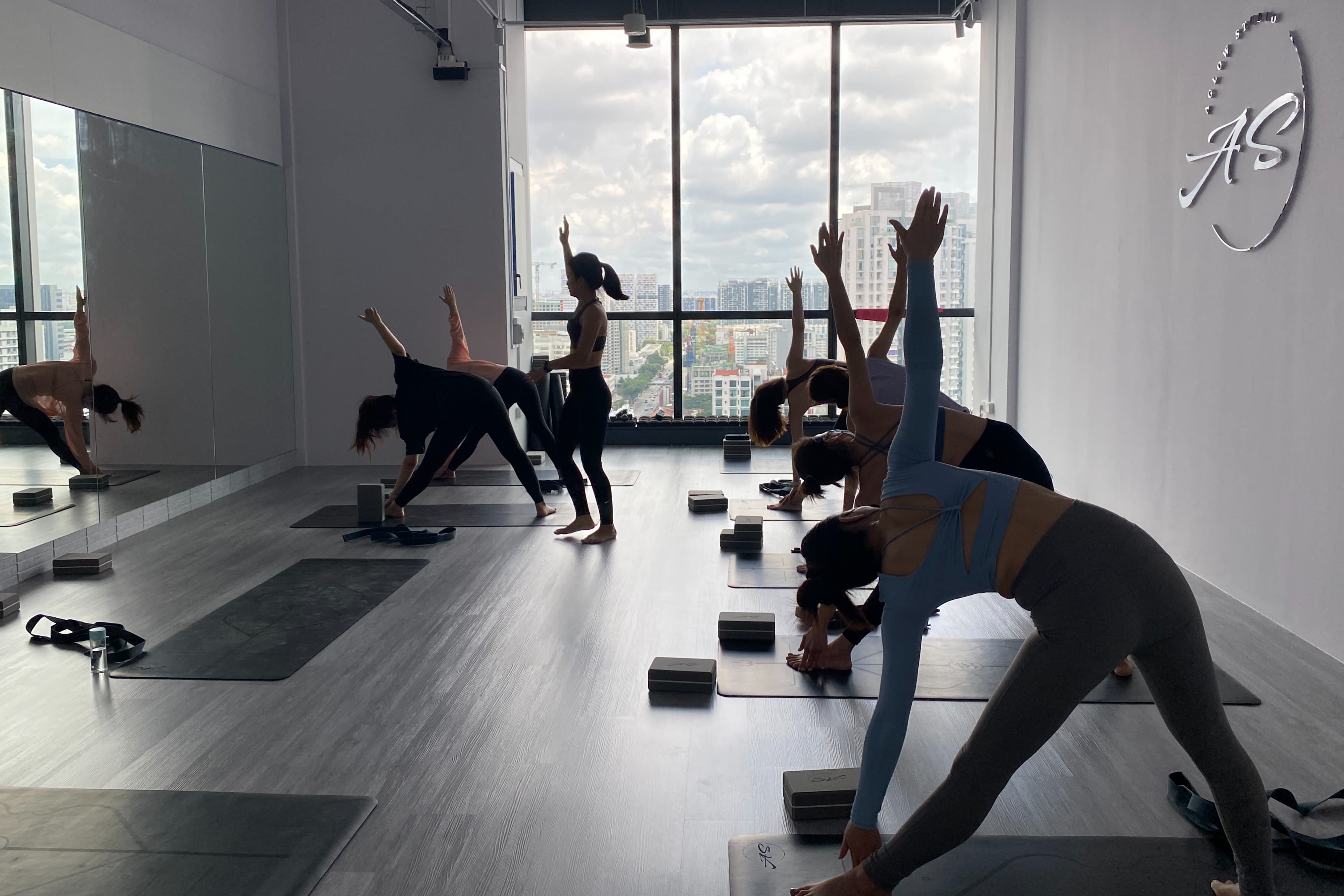 Aglow Studio: Read Reviews and Book Classes on ClassPass