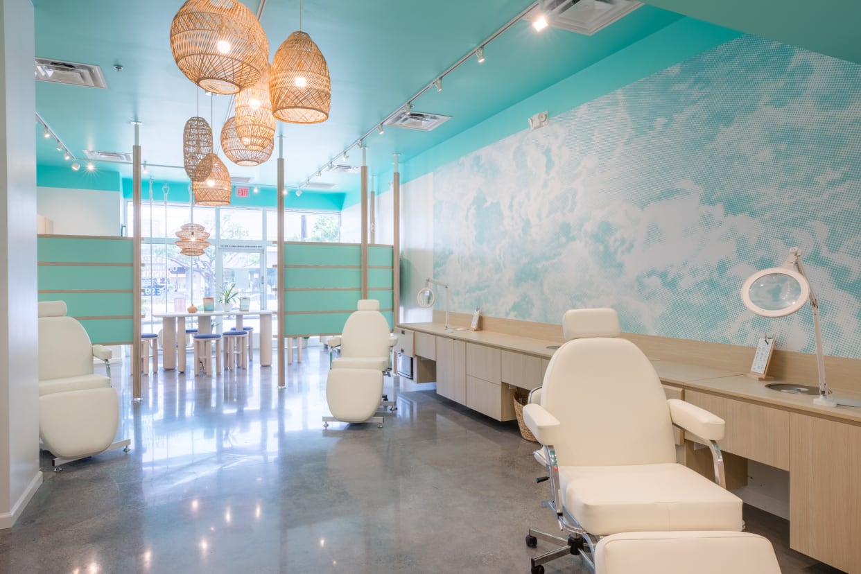 Face Haus Rice Village Lees recensies en boek lessen met ClassPass