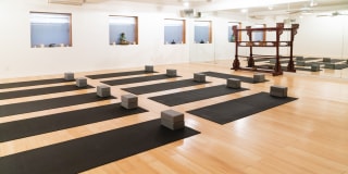 Best Yoga Studios In Midtown East Classpass